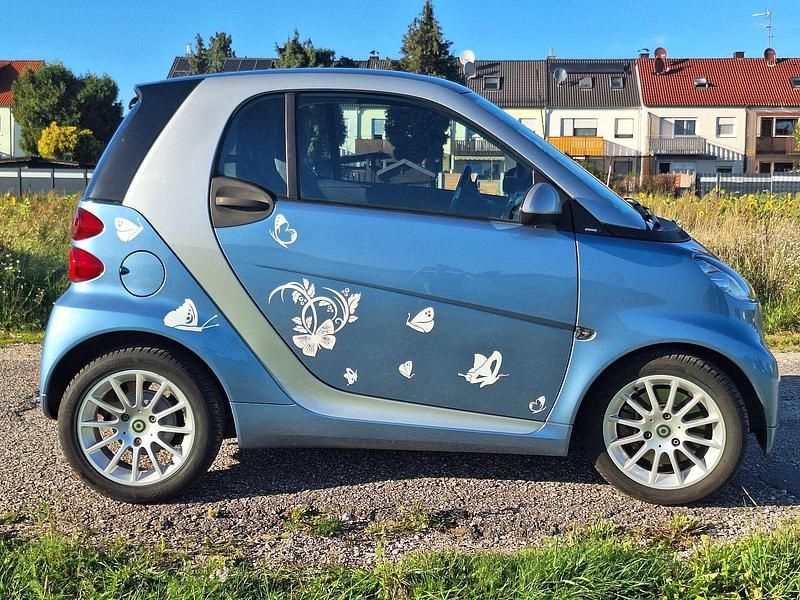 Blau Gebraucht 2010 Smart ForTwo Coupé Passion Coupé | 4.400 € (Guter Preis) - Bild 1/4