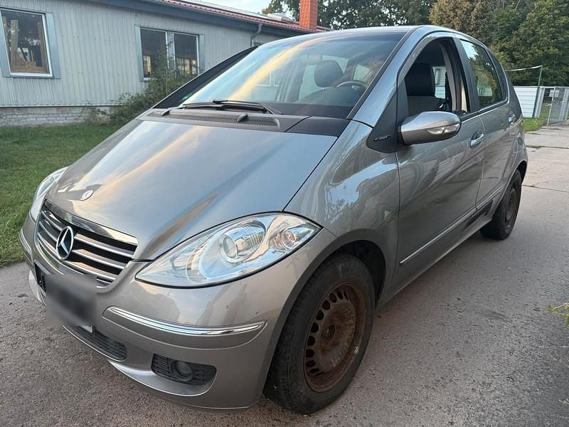Beige Gebraucht 2006 Mercedes A180 Limousine | 1.000 € - Bild 1/4
