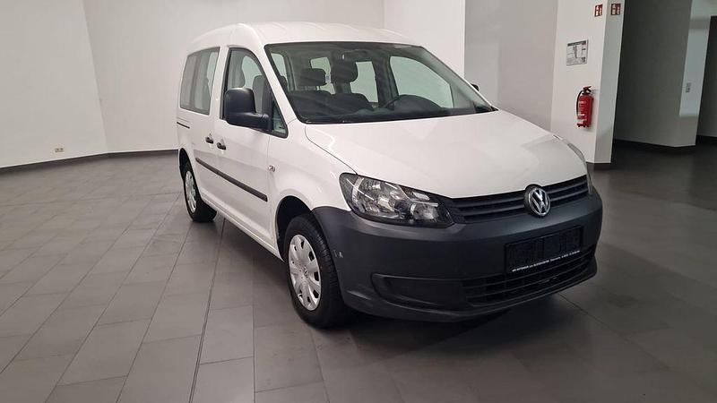 Weiß Gebraucht 2011 VW Caddy Startline Van / Kleinbus | 9.990 € (Fairer Preis) - Bild 1/4