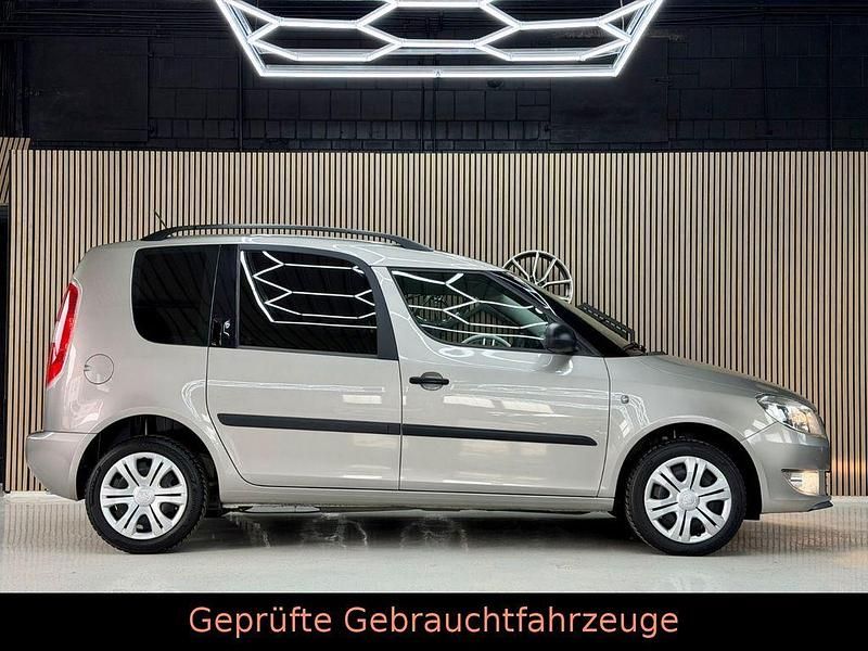 Gebraucht Skoda Roomster 105 PS (77 kW) 2013 Beige Van / Kleinbus