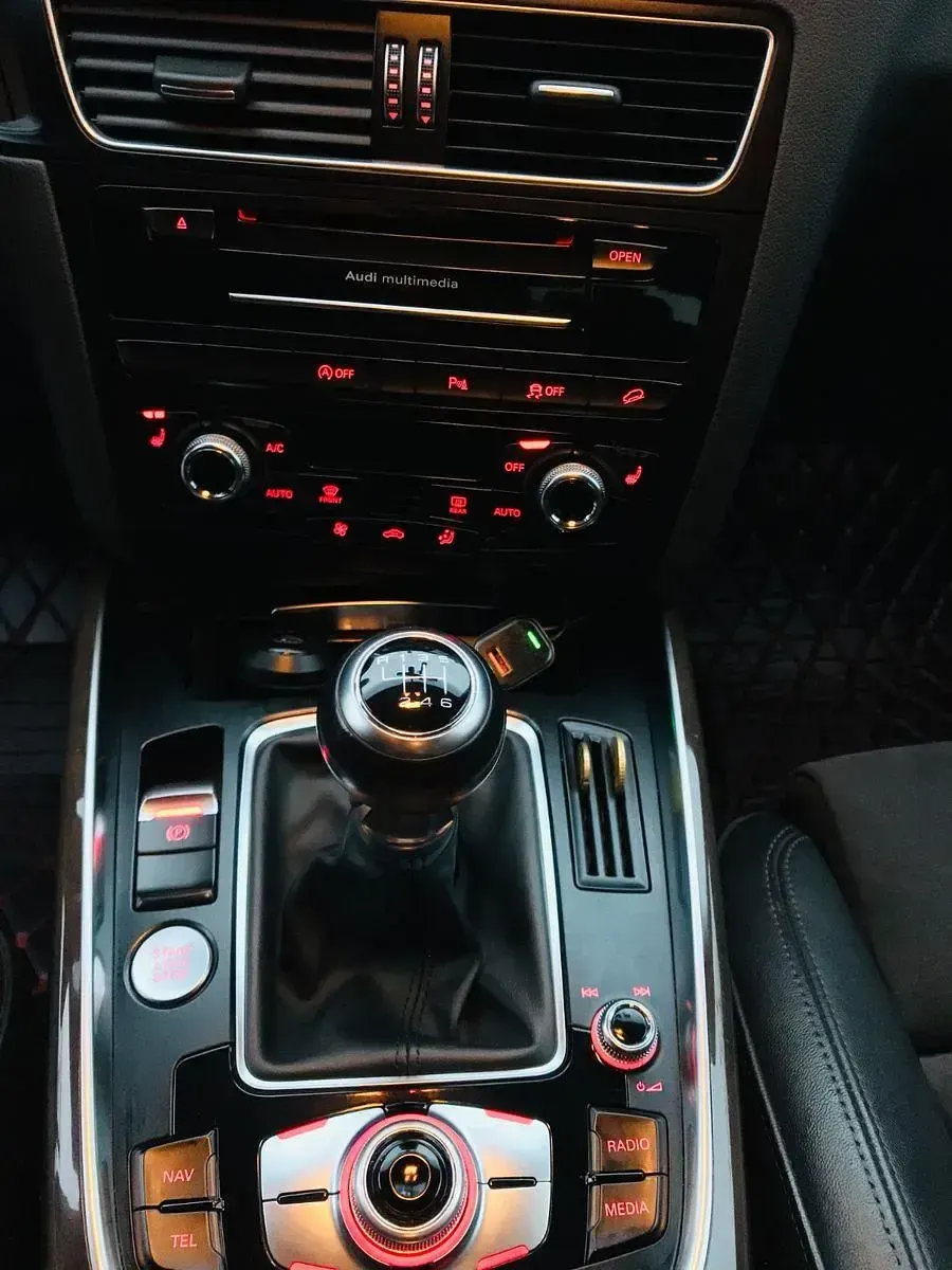 Gebraucht Audi Q5 Sport 179 PS (131 kW) 2014 Schwarz SUV