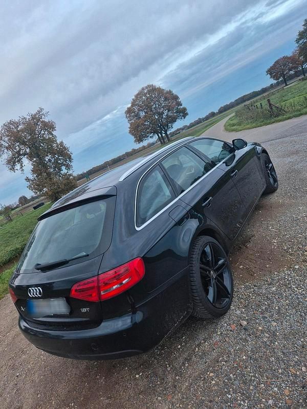 Gebraucht Audi A4 160 PS (117 kW) 2008 Schwarz Kombi