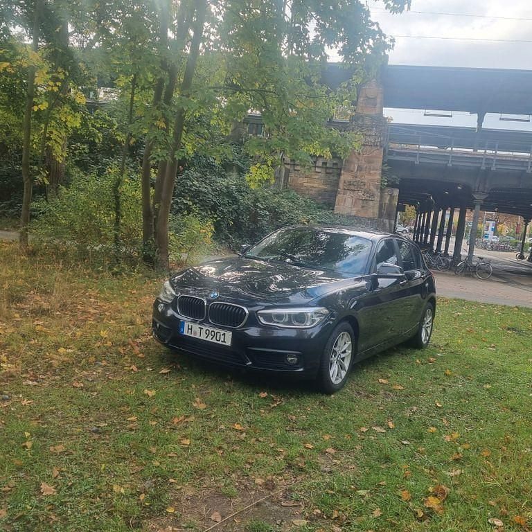 Schwarz Gebraucht 2019 BMW 116 Kleinwagen | 6.500 € (Guter Preis) - Bild 1/4