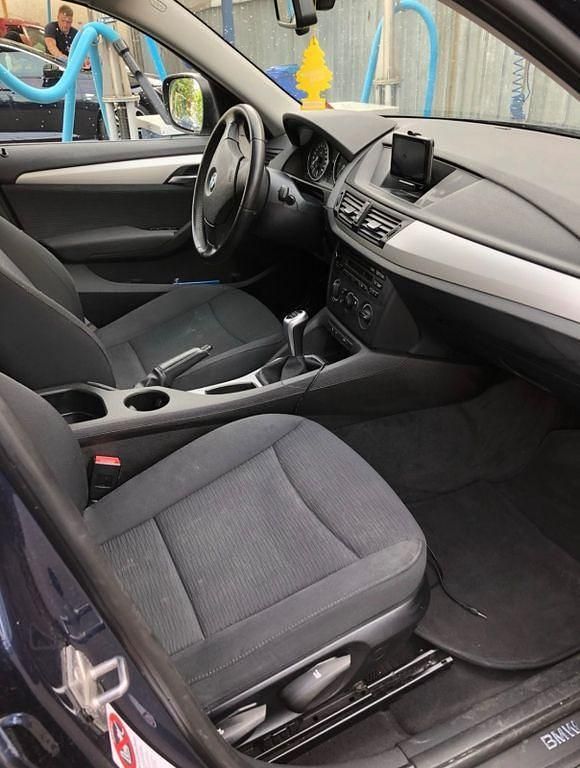 Gebraucht BMW X1 131 PS (96 kW) 2010 Blau SUV