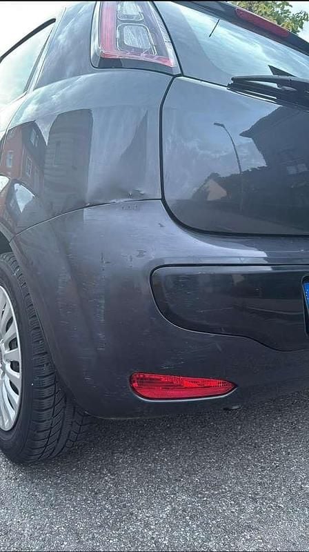 Gebraucht 2011 Fiat Punto Kleinwagen | 2.500 € (Fairer Preis) - Bild 1/4