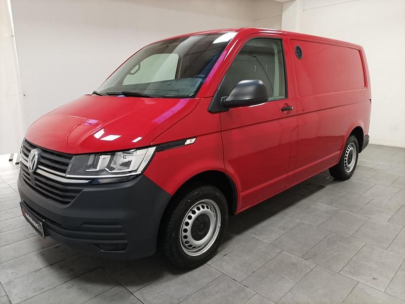 Gebraucht VW T6.1 110 PS (80 kW) 2021 Rot Van