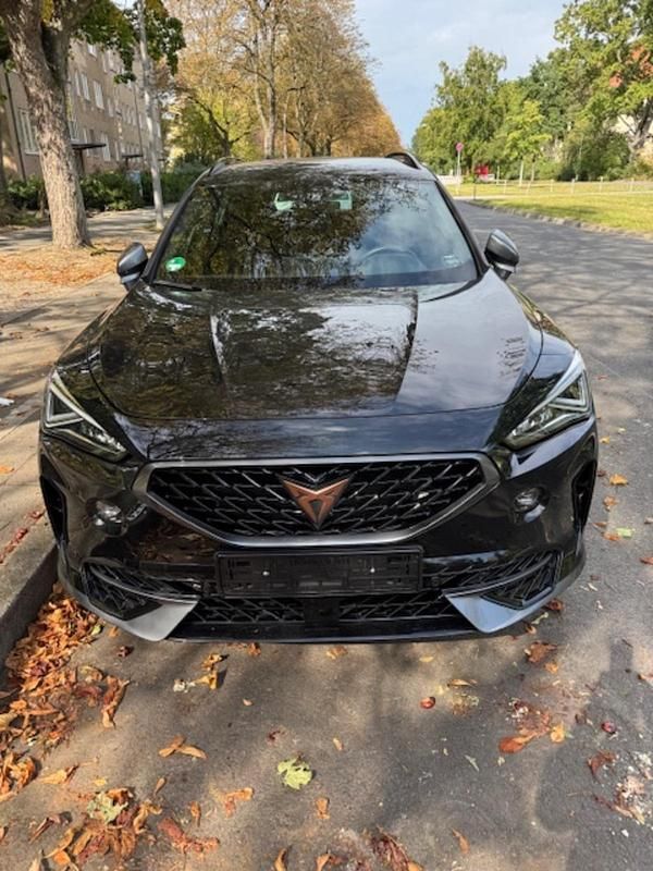 Schwarz Gebraucht 2023 Cupra Formentor VZ SUV | 33.000 € (Guter Preis) - Bild 1/4