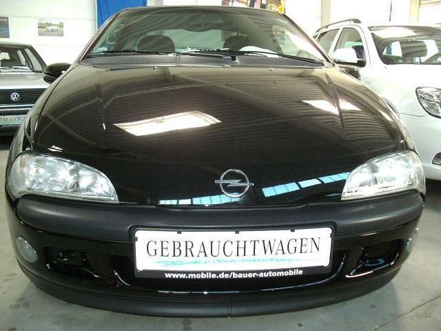Gebraucht Opel Tigra 90 PS (66 kW) 1997 Schwarz Coupé