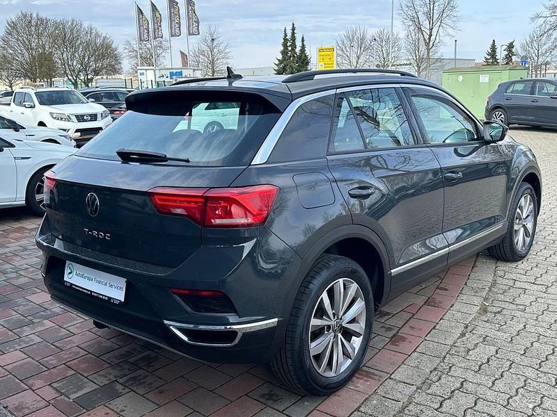 Gebraucht VW T-Roc Style 150 PS (110 kW) 2022 Grau SUV