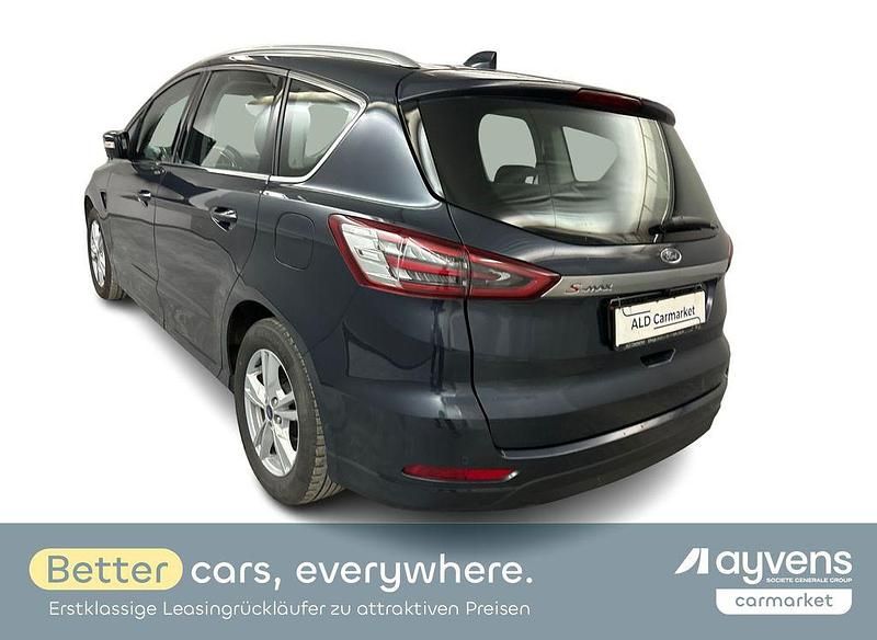 Gebraucht Ford S-MAX Titanium 150 PS (110 kW) 2020 Blau Van / Kleinbus
