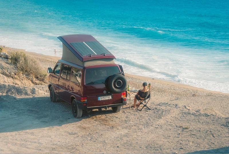 Rot Gebraucht 1993 VW T4 California Van | 16.999 € - Bild 1/4