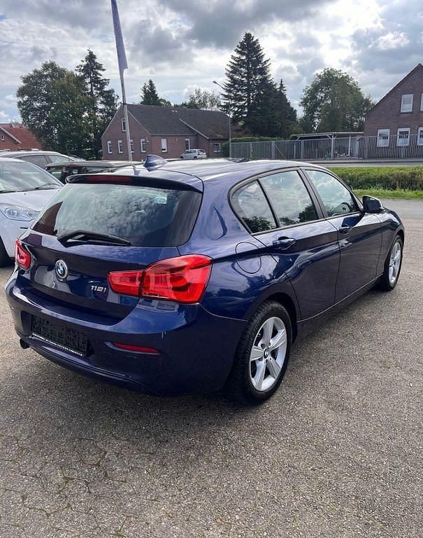 Gebraucht BMW 118 Sport Line 136 PS (100 kW) 2019 Blau Kleinwagen