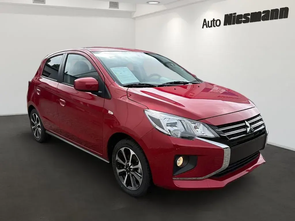 Neu Mitsubishi Space Star Select+ 71 PS (52 kW) 2025 Rot Kleinwagen