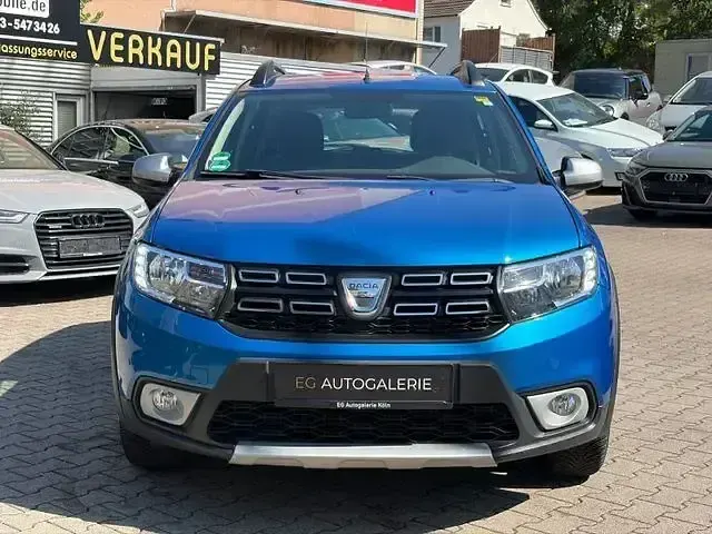 Gebraucht Dacia Sandero Celebration 90 PS (66 kW) 2017 Blau SUV