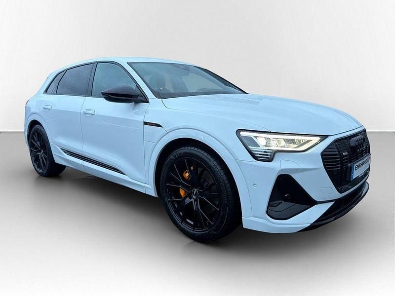 Gebraucht Audi e-tron S-Line 230 kW (313 PS) 2022 Weiß SUV