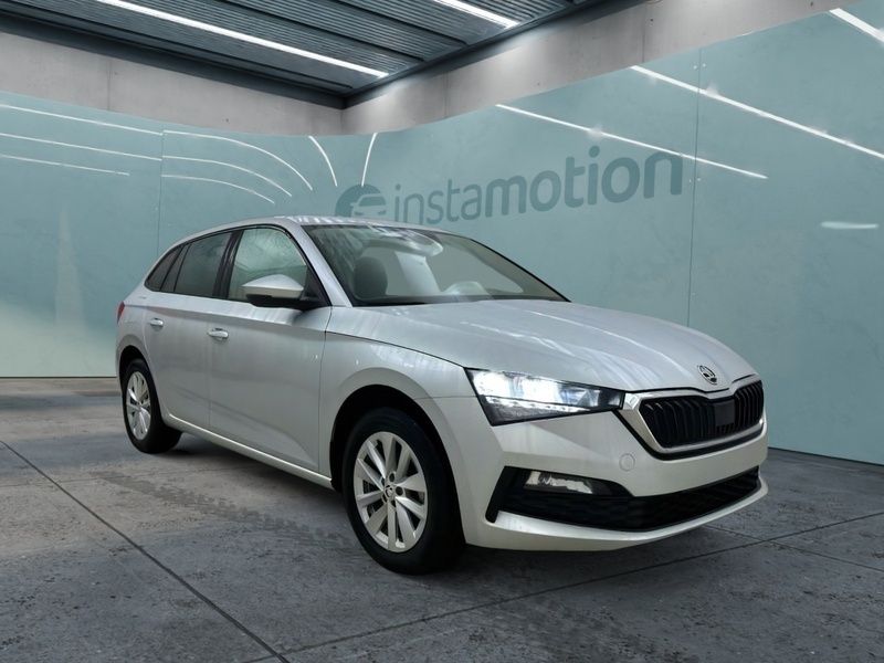 Silber Gebraucht 2024 Skoda Scala Drive Kleinwagen | 22.100 € (Guter Preis) - Bild 1/4