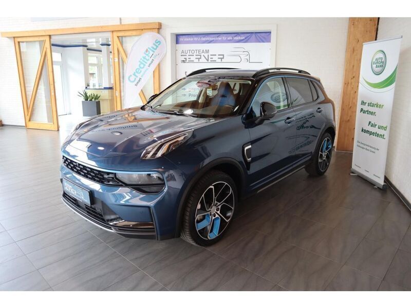 Blau (metallic) Gebraucht 2022 Lynk & Co 01 SUV | 24.383 € (Teuer) - Bild 1/1