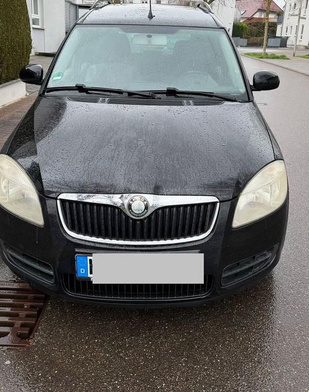 Gebraucht Skoda Roomster 80 PS (58 kW) 2008 Schwarz Van / Kleinbus