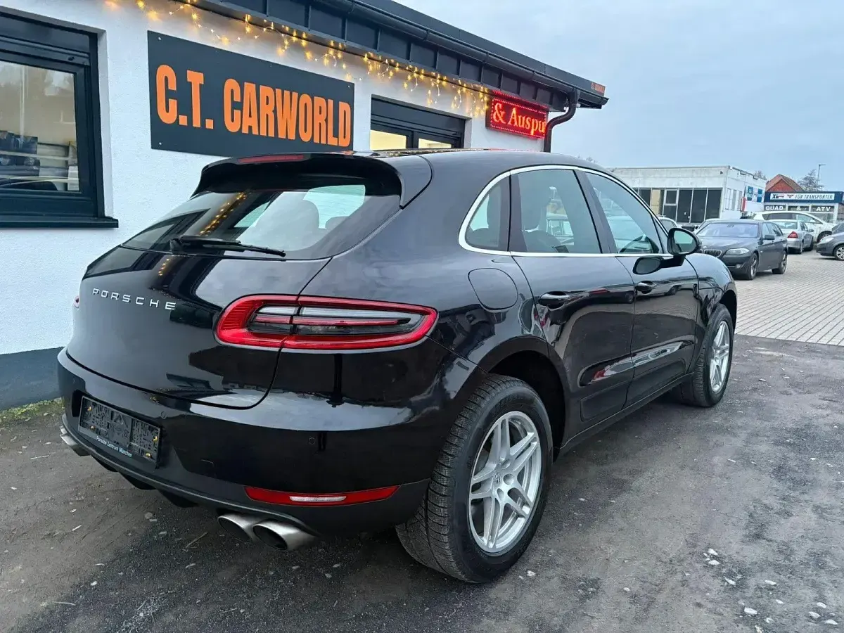 Begagnad Porsche Macan S 340 HK (250 kW) 2017 Svart SUV