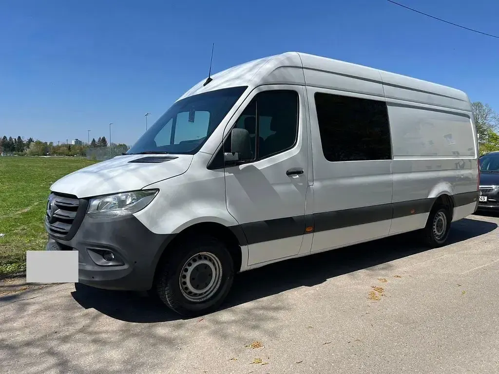Używany Mercedes Sprinter 163 KM (119 kW) 2019 Biały Van