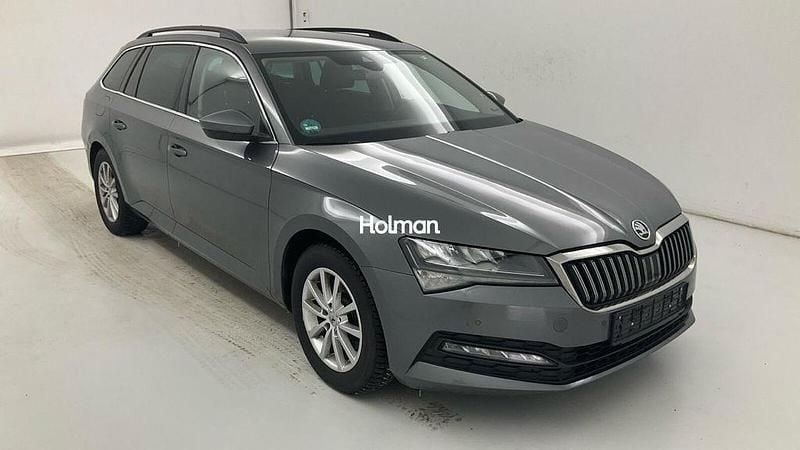 Gebraucht Skoda Superb Ambition 150 PS (110 kW) 2023 Grau Limousine