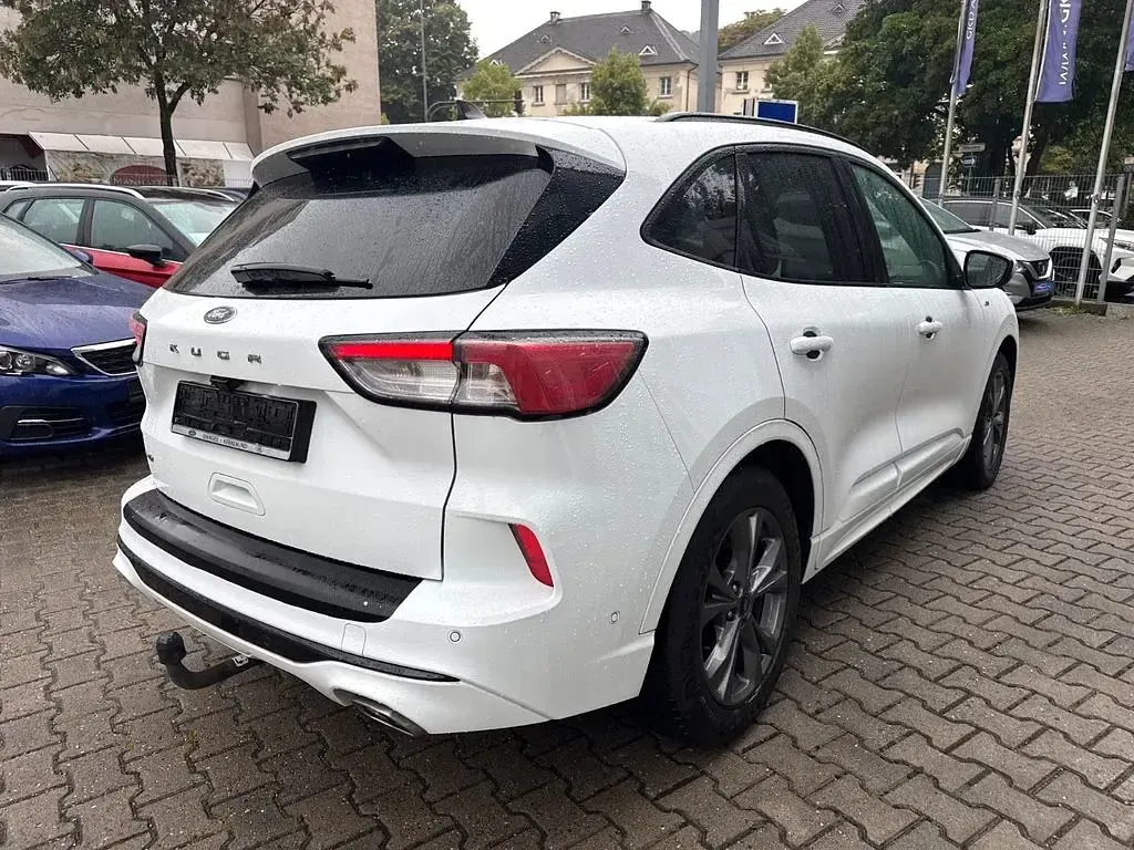 Gebraucht Ford Kuga ST-Line X 190 PS (139 kW) 2020 Weiß SUV