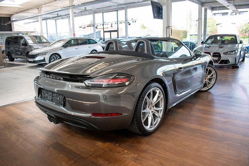 Gebraucht Porsche 718 Boxster 299 PS (219 kW) 2019 Grau Cabrio
