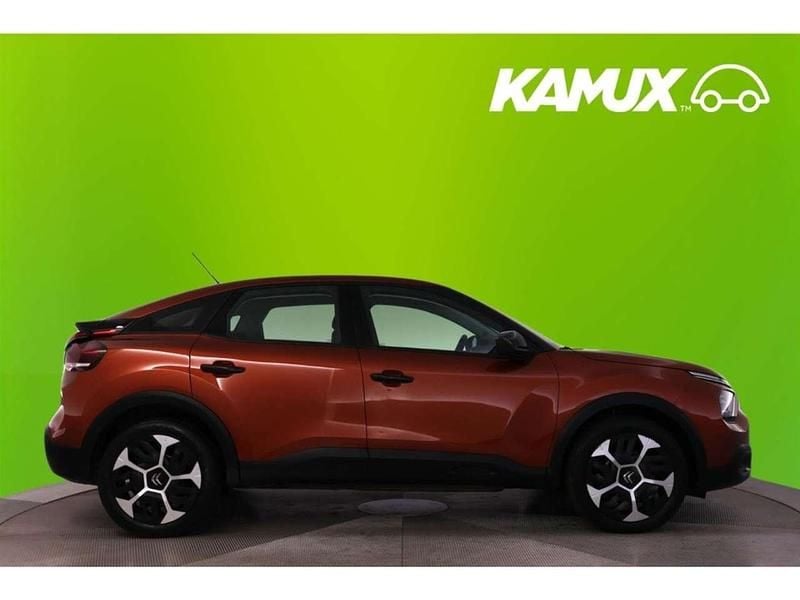 Second-hand Citroën C4 Feel 101 CP (74 kW) 2023 Portocaliu SUV