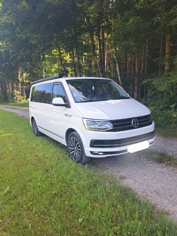Weiß Gebraucht 2016 VW T6 Generation Six Van | 33.900 € (Fairer Preis) - Bild 1/4