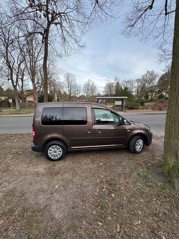 Gebraucht VW Caddy 75 PS (55 kW) 2014 Braun Van / Kleinbus