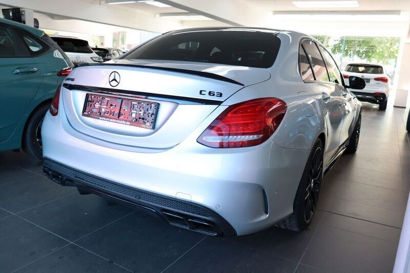 Gebraucht Mercedes C63 AMG AMG 476 PS (350 kW) 2017 Iridiumsilber  metalliclack Limousine