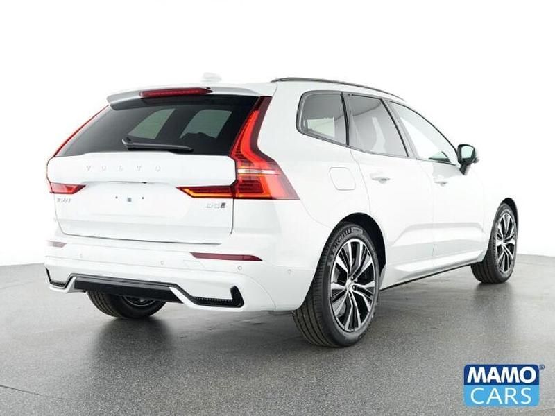 Gebraucht Volvo XC60 Plus 250 PS (183 kW) 2025 Weiß SUV