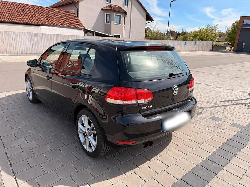 Usata VW Golf VI 122 CV (89 kW) 2009 Nero Utilitaria