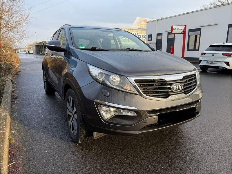 Schwarz Gebraucht 2012 Kia Sportage DREAM-TEAM Edition SUV | 7.900 € (Guter Preis) - Bild 1/4