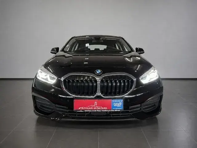 Gebraucht BMW 116 116 PS (85 kW) 2021 Schwarz Kleinwagen