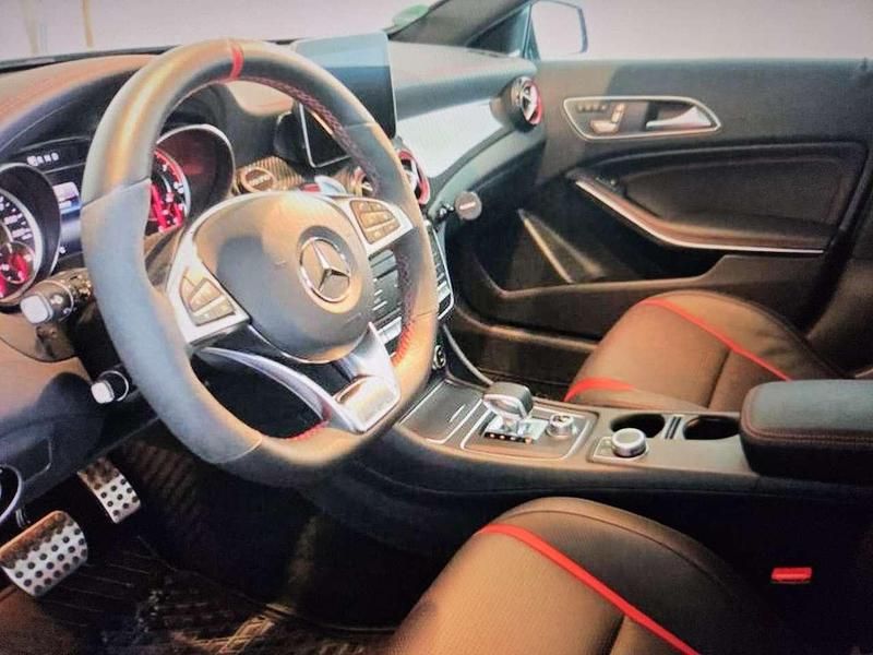 Gebraucht Mercedes GLA45 AMG AMG 381 PS (280 kW) 2019 Schwarz SUV