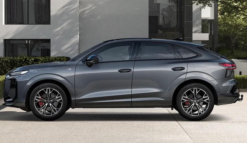 Neu Audi Q3 Sportback Ambiente 265 PS (194 kW) 2026 Daytonagrau perleffekt SUV