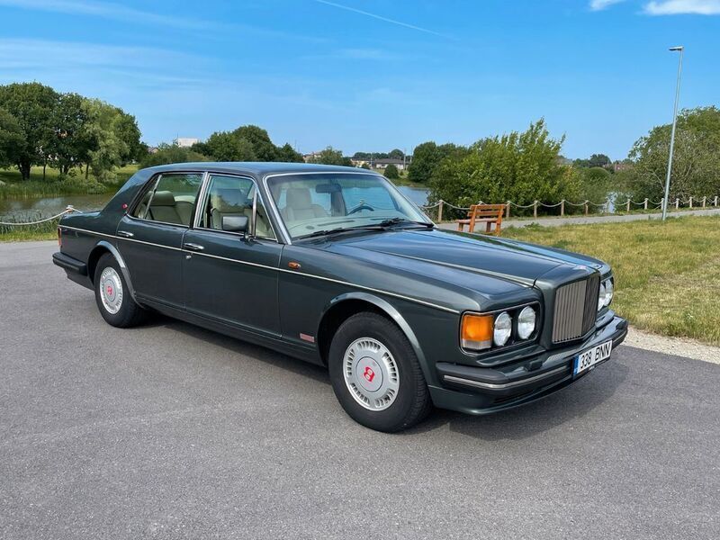 Grau Gebraucht 1991 Bentley Turbo R Limousine | 19.900 € - Bild 1/4