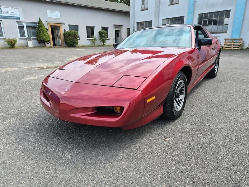 Rot Gebraucht 2025 Pontiac Firebird Coupé | 6.500 € - Bild 1/4