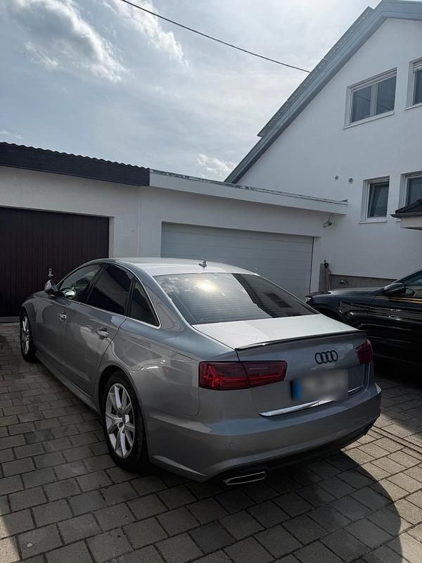 Gebraucht Audi A6 Comfort 190 PS (139 kW) 2018 Grau Limousine