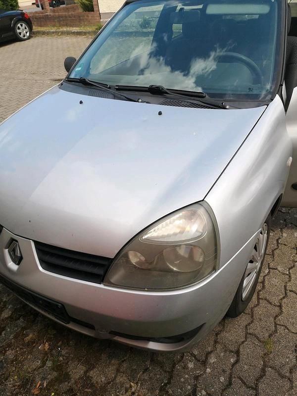 Gebraucht 2007 Renault Clio Campus Coupé | 850 € - Bild 1/4