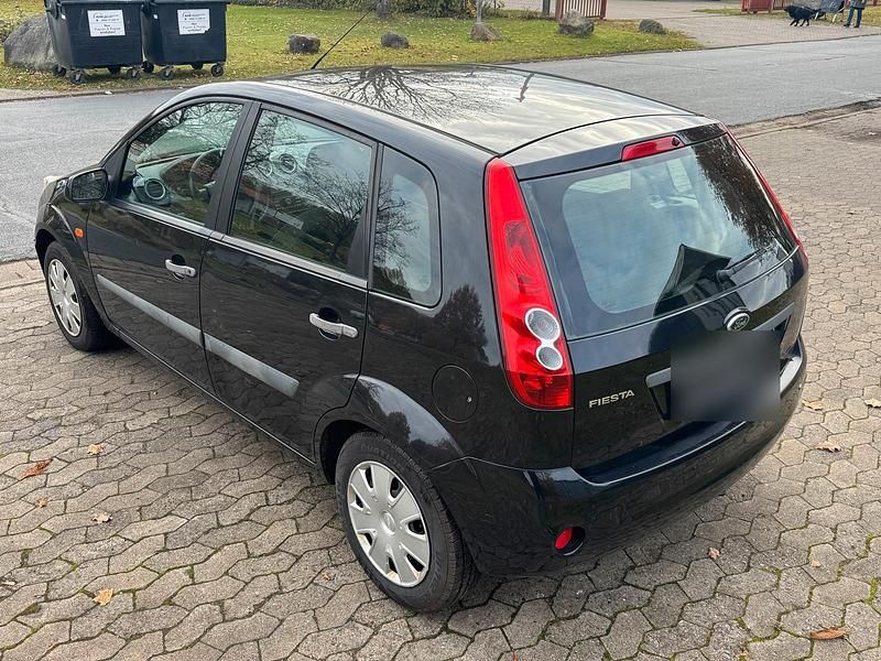 Gebraucht Ford Fiesta 80 PS (58 kW) 2006 Schwarz Kleinwagen