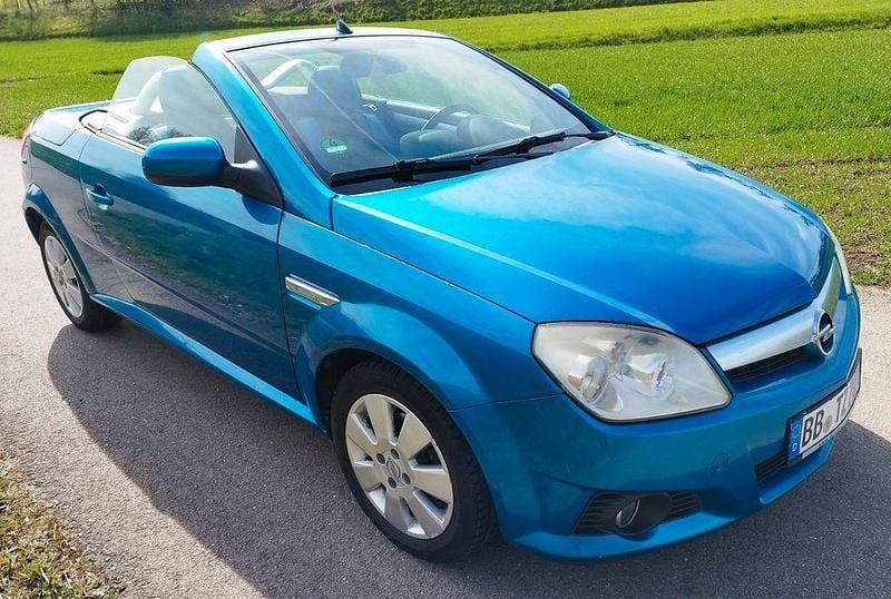 Gebraucht Opel Tigra 90 PS (66 kW) 2008 Blau Cabrio