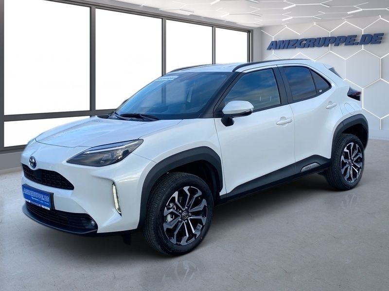 Gebraucht Toyota Yaris Cross 92 PS (67 kW) 2024 Andere farbe SUV