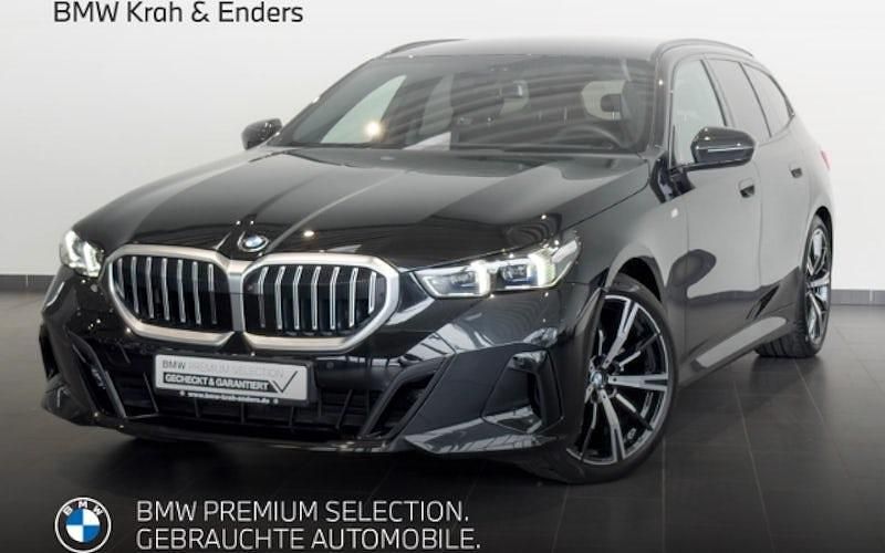 Gebraucht BMW 520 Comfort Edition 197 PS (144 kW) 2025 Schwarz Kombi