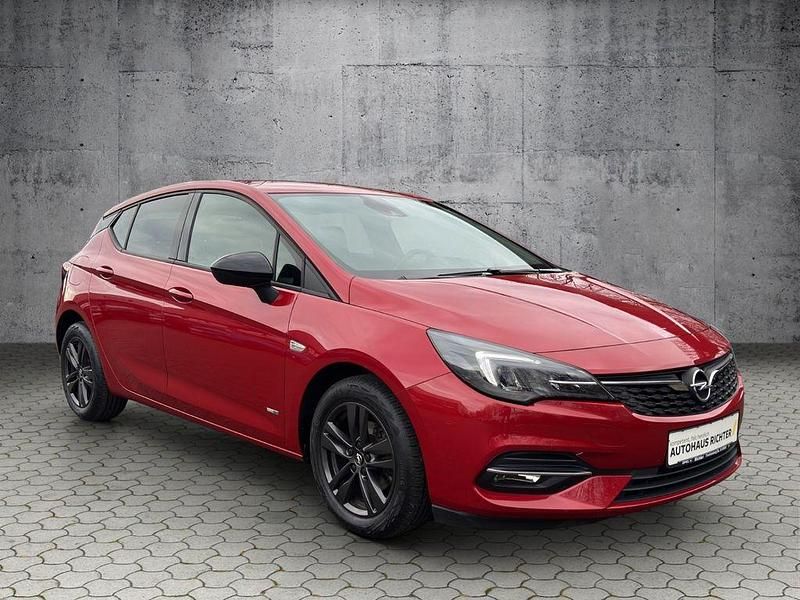 Gebraucht Opel Astra Design & Tech 110 PS (80 kW) 2021 Rot Limousine