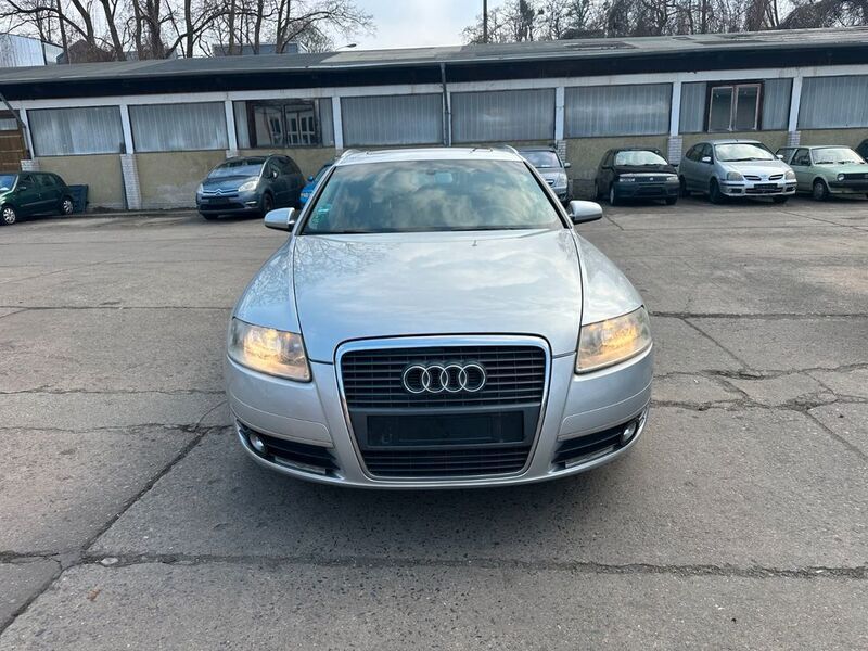 Silber Gebraucht 2005 Audi A6 Kombi | 3.500 € (Guter Preis) - Bild 1/4