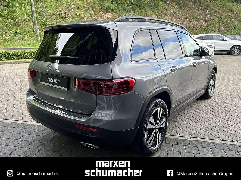 Gebraucht Mercedes GLB250 Night 224 PS (164 kW) 2024 Lack mountaingrau SUV