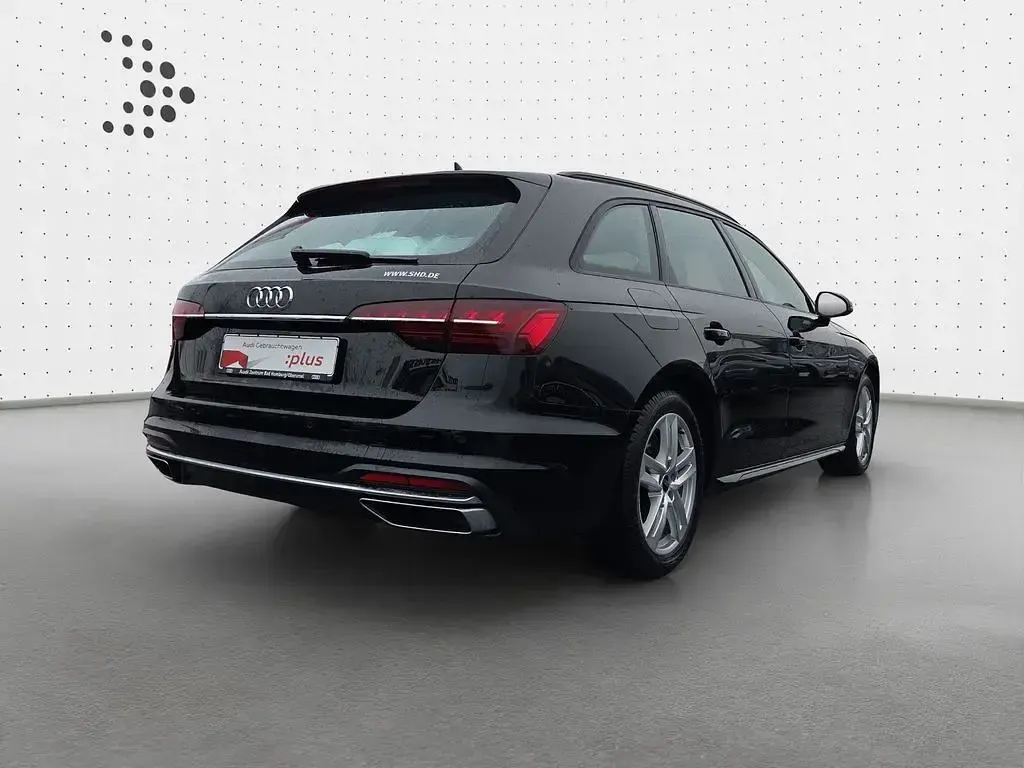 Gebraucht Audi A4 Advanced Plus 204 PS (150 kW) 2024 Brillantschwarz Kombi