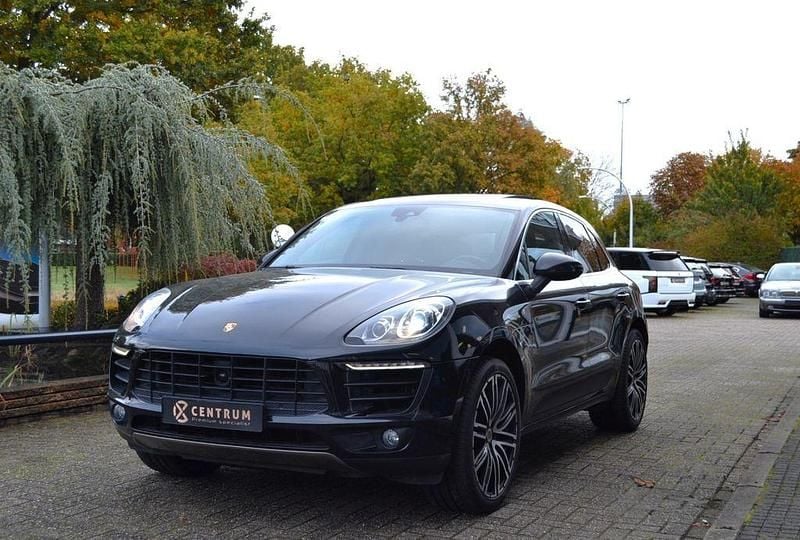 Schwarz Gebraucht 2014 Porsche Macan S SUV | 32.750 € (Teuer) - Bild 1/4